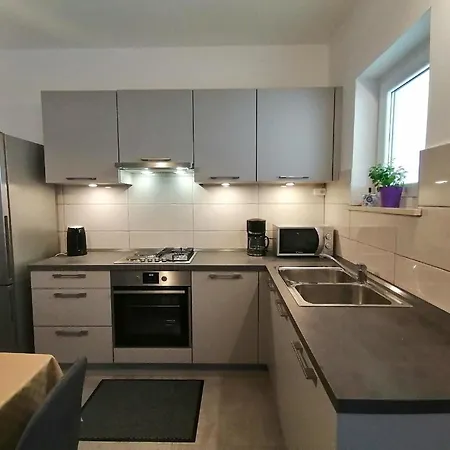 Apartment Moderne Dunja In Pula